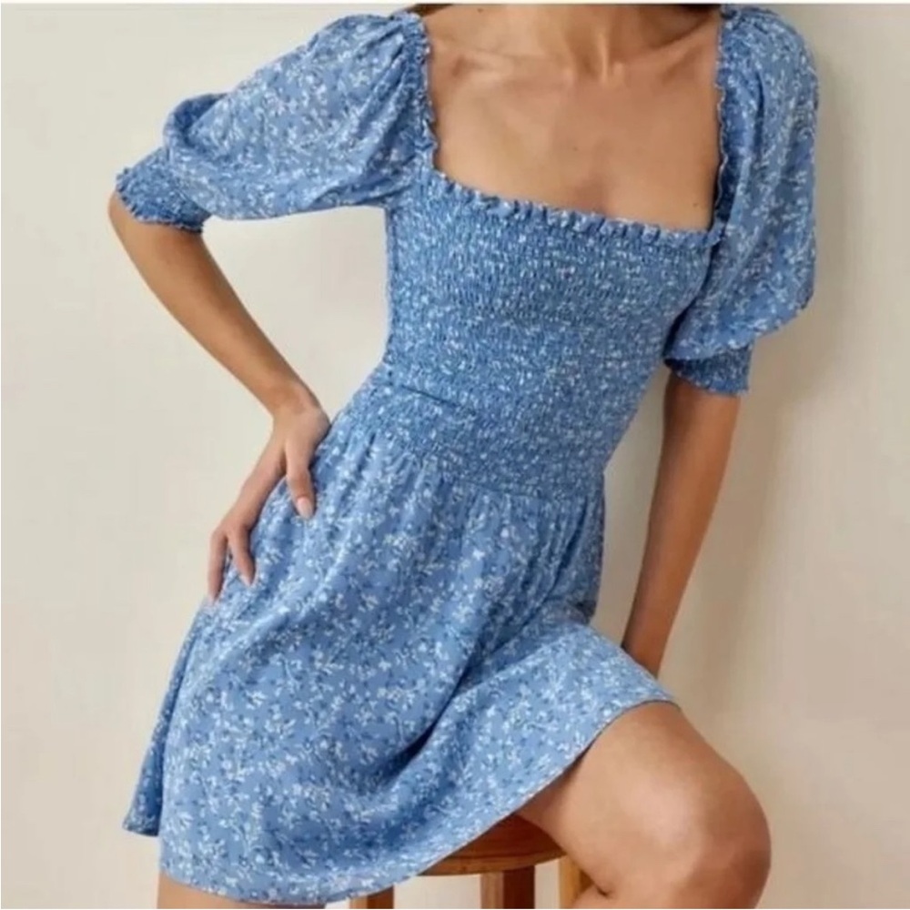 Reformation Blue Mini Smocked Floral Elle Dress sz 8